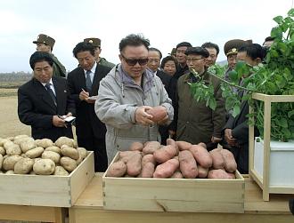 Нажмите на изображение для увеличения.  Название:	Kim-CHen-Ir-i-kartofel.jpg Просмотров:	0 Размер:	272.0 Кб ID:	4496433
