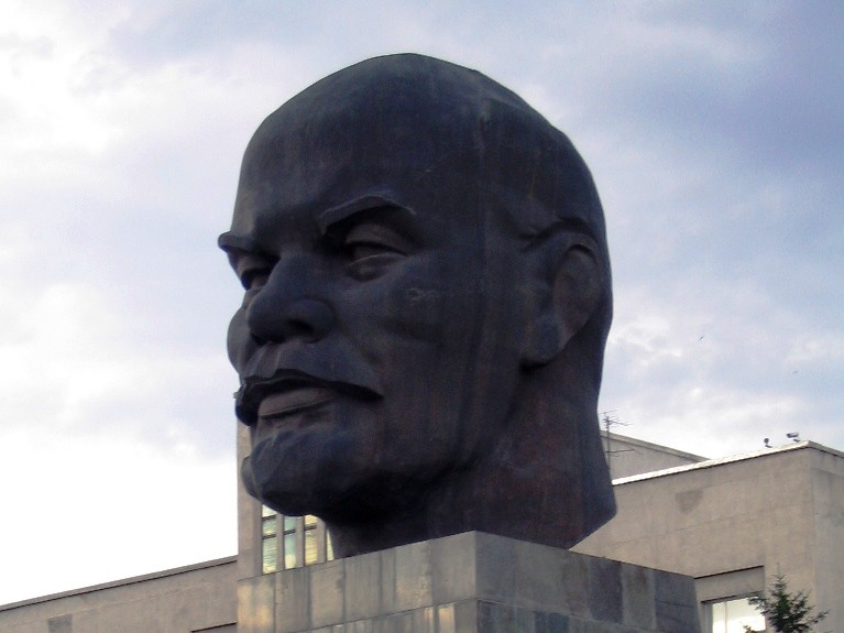 Нажмите на изображение для увеличения.

Название:	Lenin's_head_in_Ulan_Ude.jpg
Просмотров:	1733
Размер:	68.5 Кб
ID:	4510815