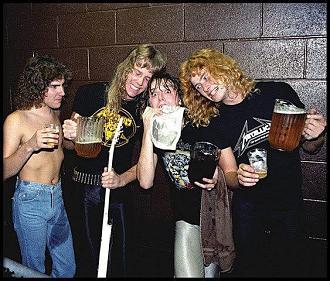 Нажмите на изображение для увеличения.  Название:	a-prehistoric-picture-of-metallica-with-dave-mustaine-and-v0-ojr275y16uxa1.jpg Просмотров:	0 Размер:	104.1 Кб ID:	4543339